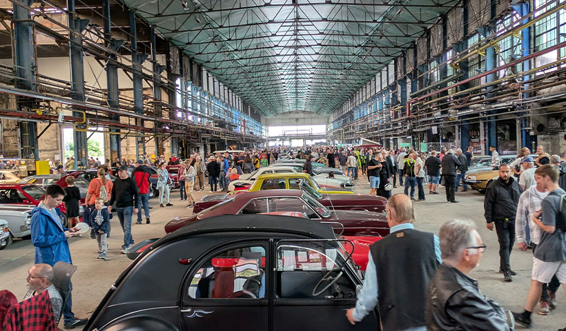 Klassikertreffen feiert erfolgreiche Premiere in der Opel Schmiede