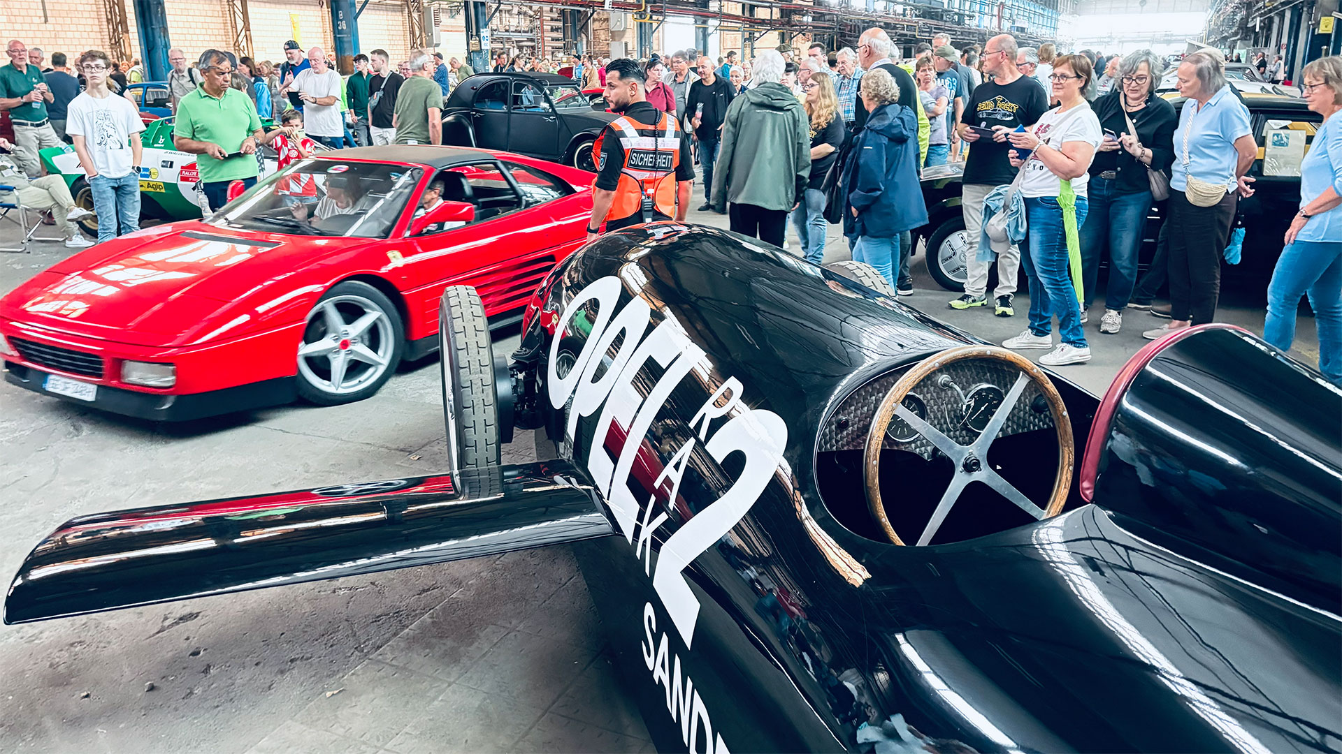 Ferrari trifft RAK II