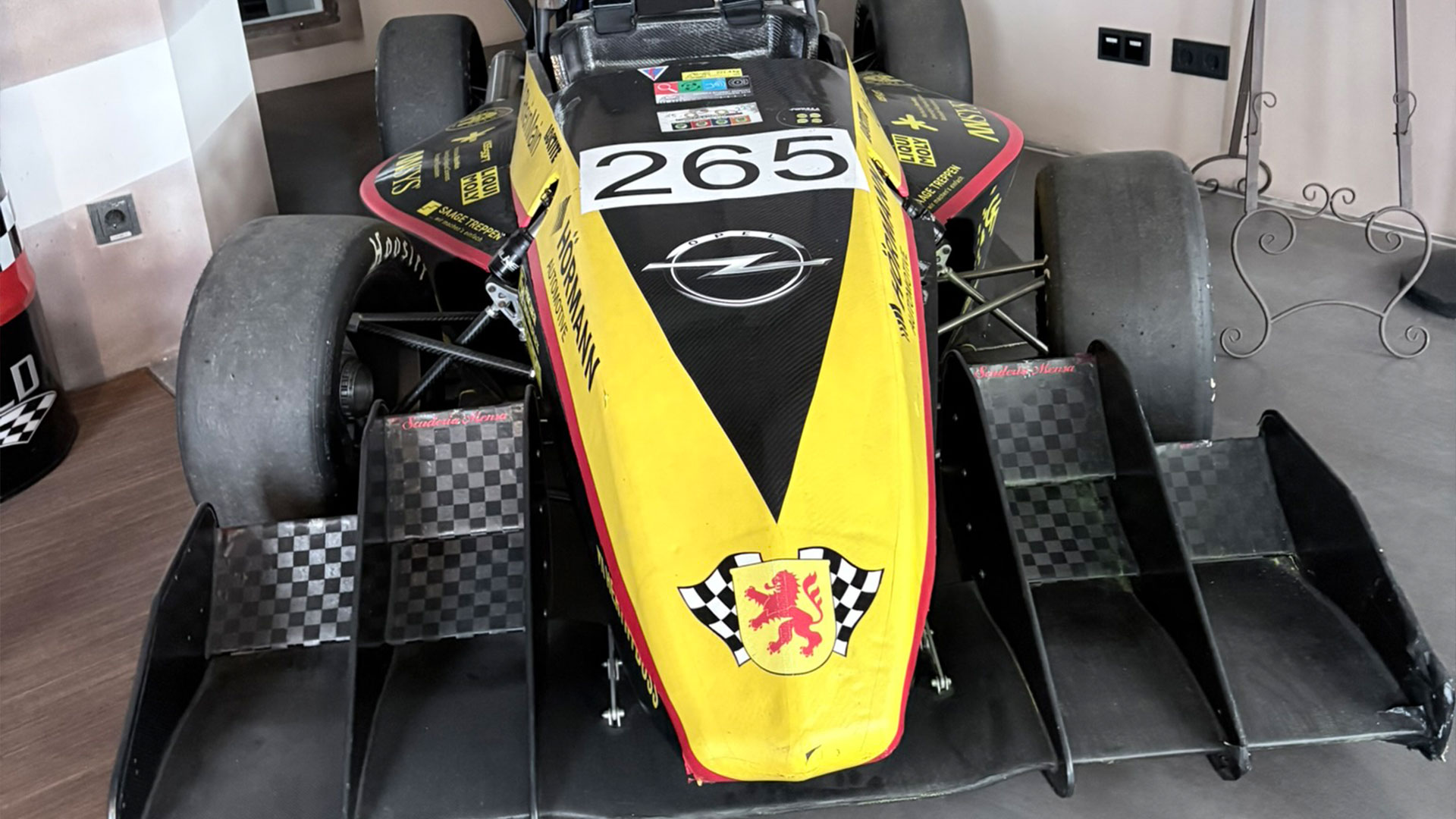 Scuderiarennwagen in der Motorworld
