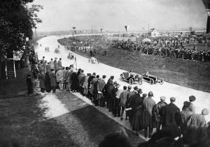 Vor 100 Jahren: Großer Motorsport auf der Opel-Rennbahn